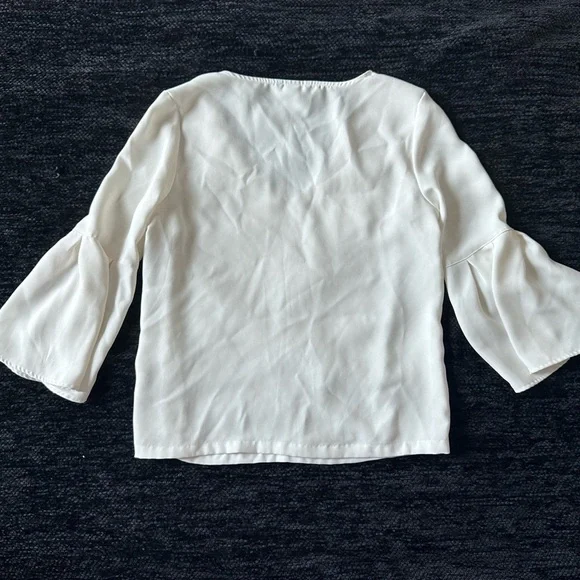 H&M Ruffle Bell Sleeve Blouse - Picture 6 of 8